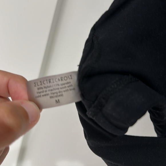 Electric & Rose black sports bra. Size medium. - Picture 4 of 4